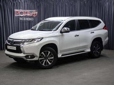 Lexus Pajero Sport
