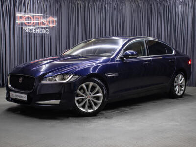 Lexus XF