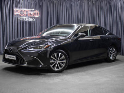 Lexus ES