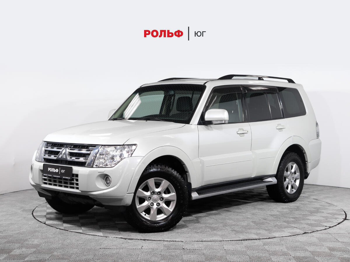 Купить Mitsubishi Pajero 2014 г.в. с пробегом 90000 км, цена 2880000 руб в Москве. Продажа б/у Mitsubishi Pajero Внедорожник 5 дв. кпп Автоматическая