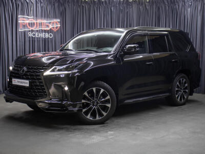 Lexus LX